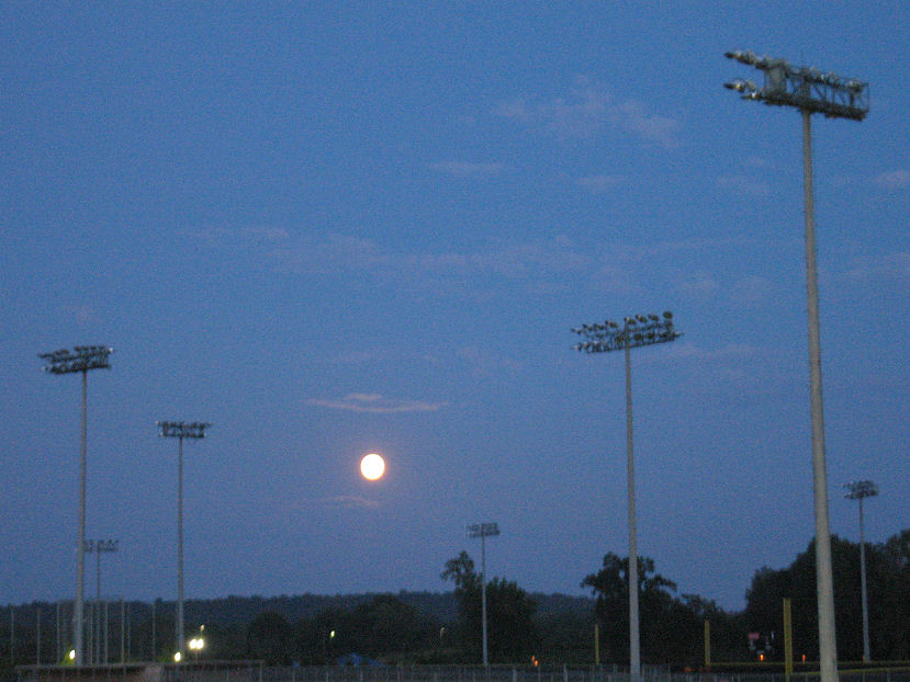 Full moon over Veterans Park
