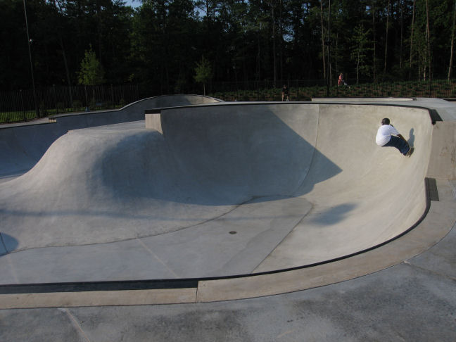 Ex-Steadham pro Fred Reeves tucks into a carve around one of the silo areas