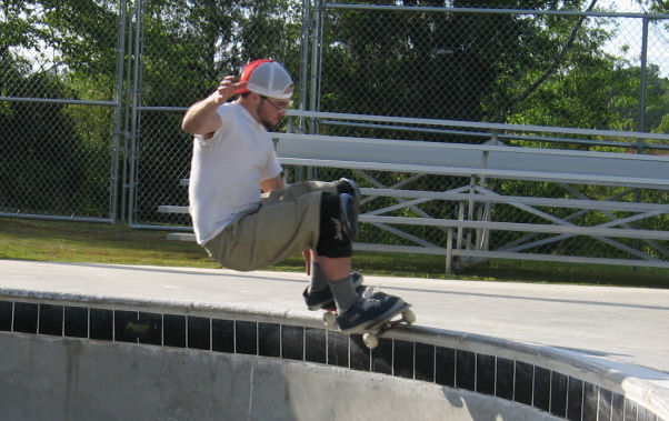Wes frontside 50-50 around the deep....BACK-to-BACK aka. double-doubles!