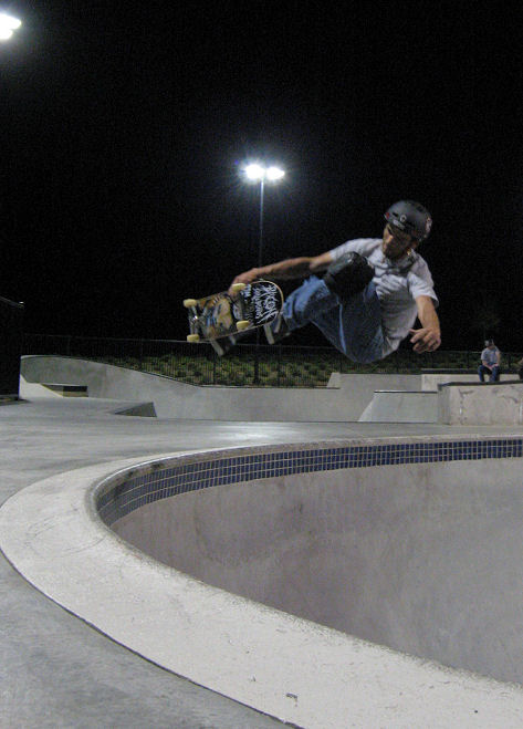 Shawn gets high frontside once more